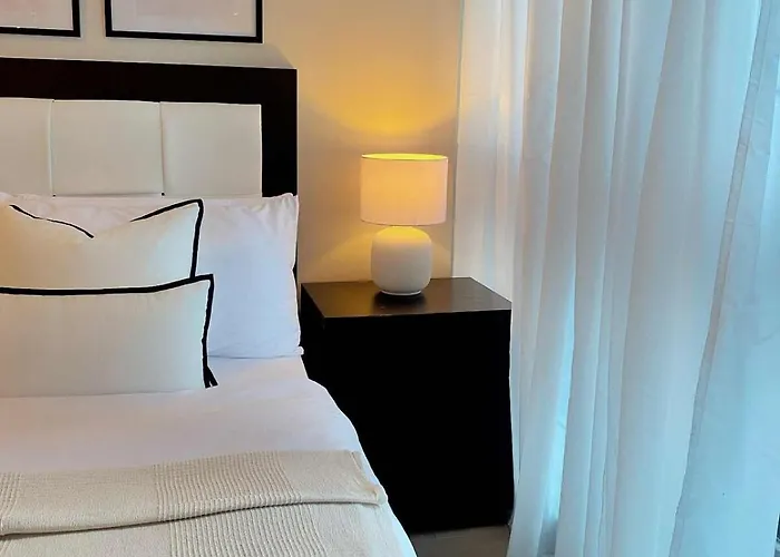 Apartamento Cozy Netflix And Chill In Bgc Manila